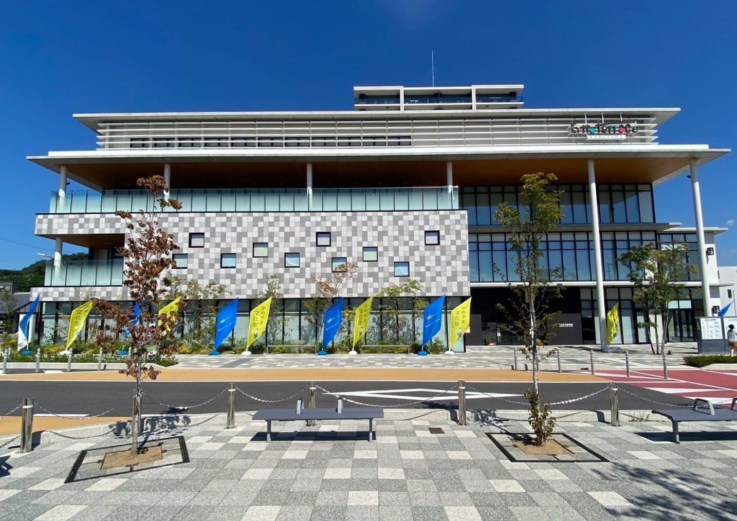 トリエンナーレ開催の様子(新図書館) 関宿