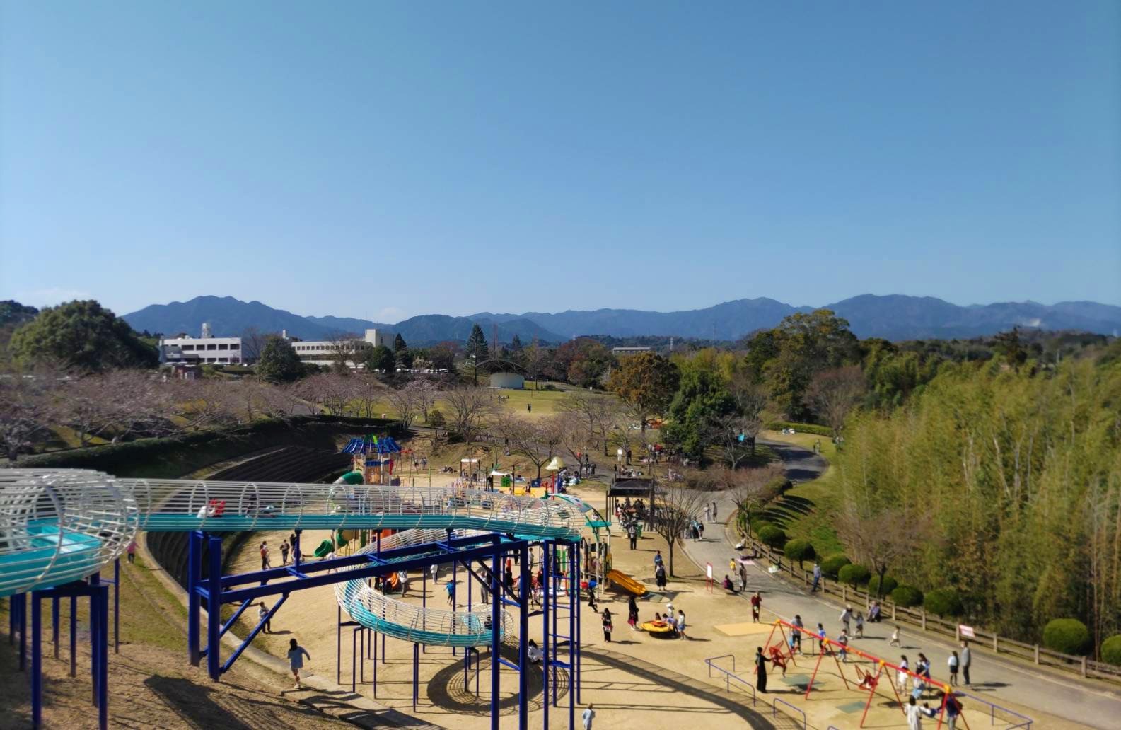 亀山公園大型遊具 亀山公園大型遊具
