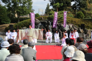 神楽 ヤマトタケル男舞 神楽 ヤマトタケル男舞