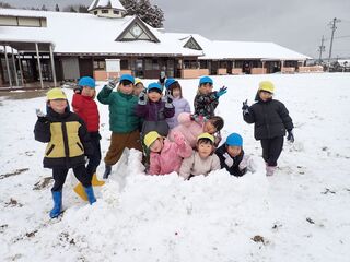 雪遊び６