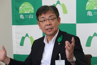 記者会見の様子（9月30日）