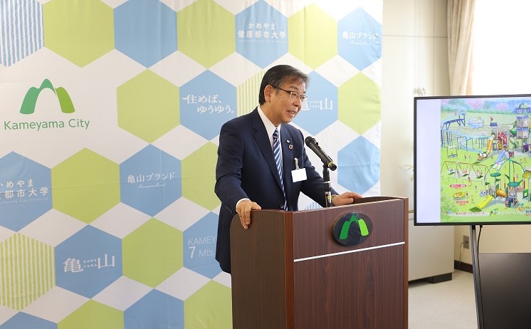 記者会見の様子（10月24日）